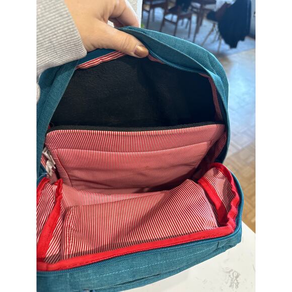 Hershel Pop Quiz 25L Backpack, Turquoise and Black, Unisex, EUC - Picture 3 of 4
